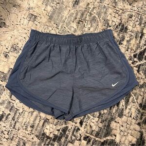 Nike Women's Dri-FIT Tempo Mid-Rise Brief-Lined Running Shorts - Medium